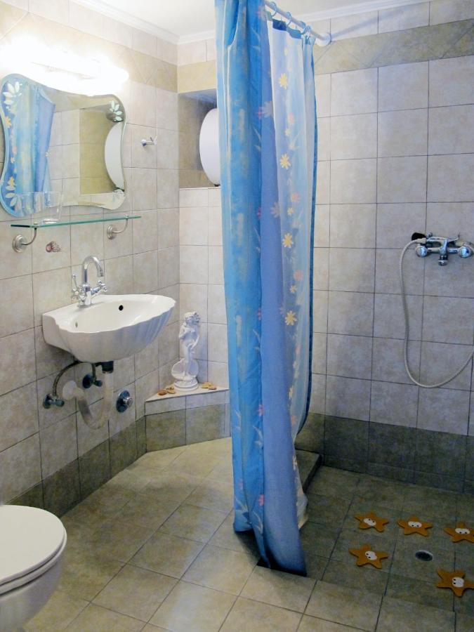 Pepi'S Rooms Triovasalos ภายนอก รูปภาพ