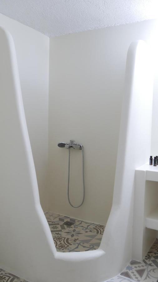 Pepi'S Rooms Triovasalos ภายนอก รูปภาพ