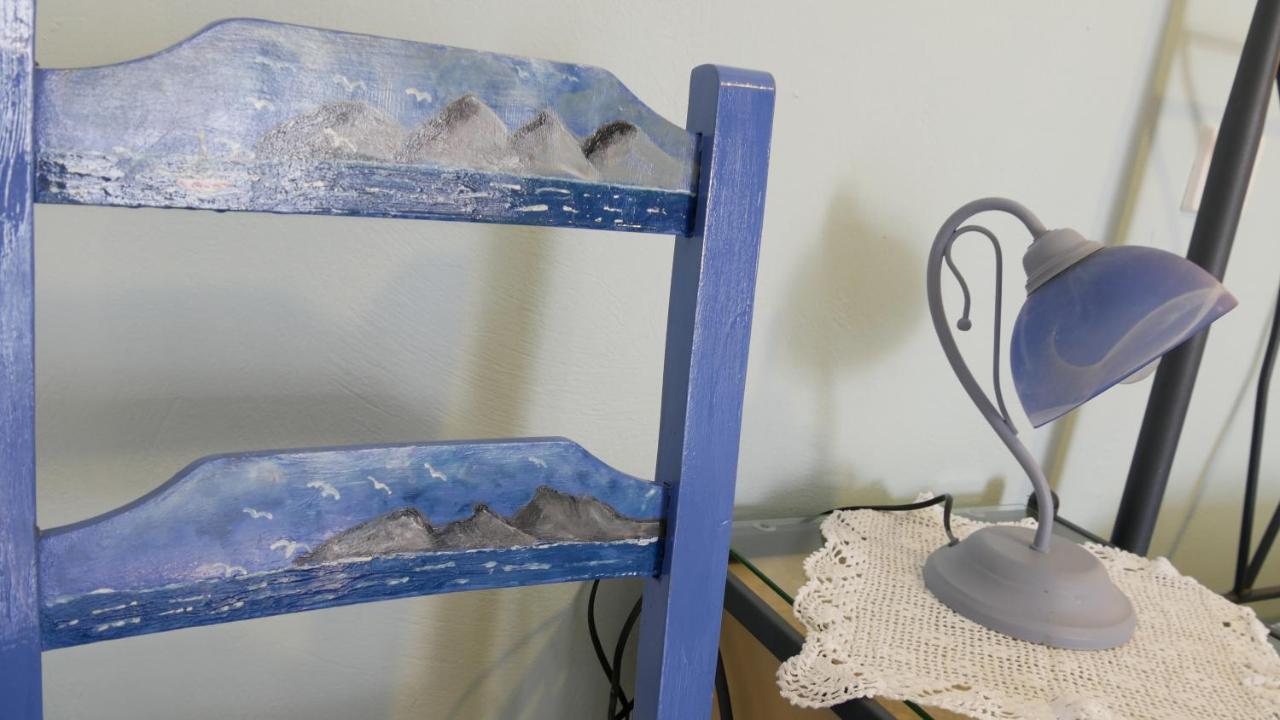 Pepi'S Rooms Triovasalos ภายนอก รูปภาพ